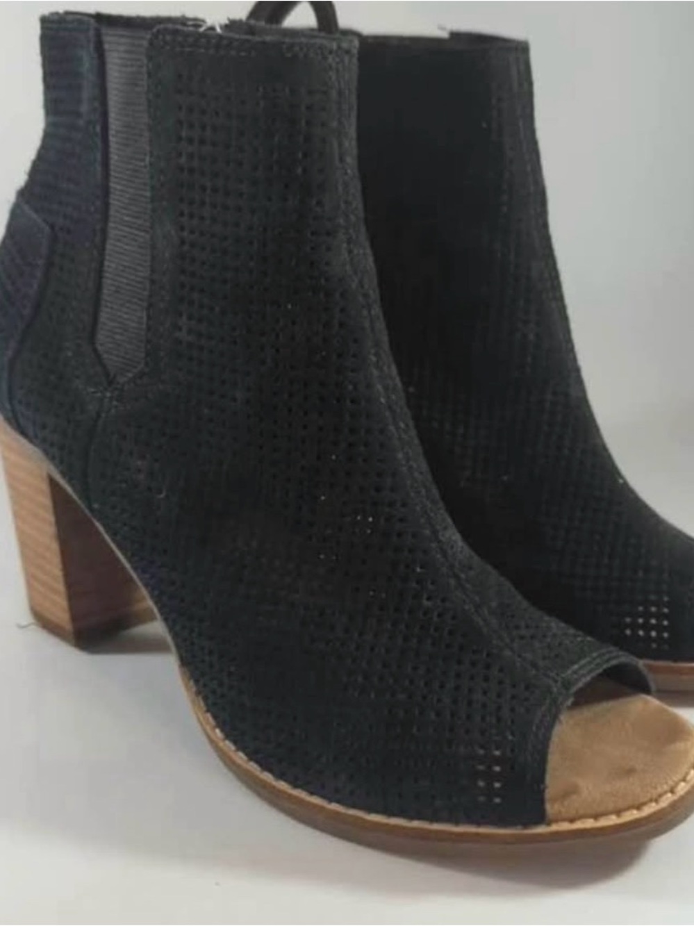Tom’s open toe ankle booties Sz 7